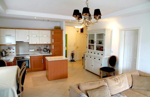 Denovici Apartment | Mimoza Apartment