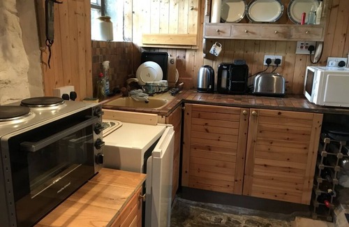 Keld Cottage | Miner's cottage in stunning Swaledale.nNo TV, internet or mobile phone signal.