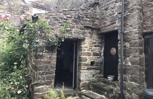 Keld Cottage | Miner's cottage in stunning Swaledale.nNo TV, internet or mobile phone signal.