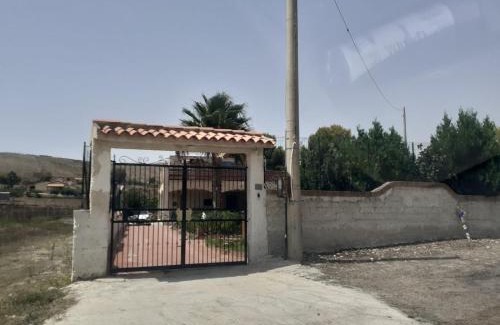 Butera Apartment | Mini appartamento CirPi vicino al mare max 4 persone