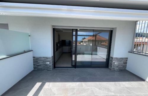 Loano Apartment | Mini Condominio Privato