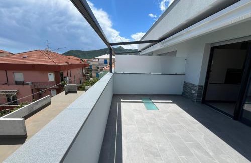 Loano Apartment | Mini Condominio Privato