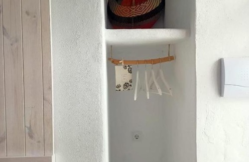 San Ambrosio Apartment | Mini Hibiscus