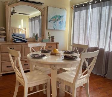 Antoneys Cay House | Mini suite