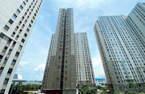 Pluit Apartment | Minimalist Studio (No Kitchen) At Green Bay Pluit Apartment