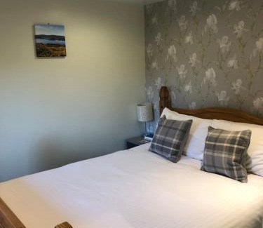 Roskhill House | Minimorn at Ardmorn holiday accommodation