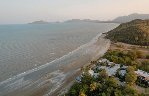 Sam Roi Yot Resort | Minitel By The Sea - Pranburi