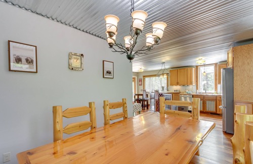 Ossipee Cottage | Minnesota Cabin w/Deck & Private Beach