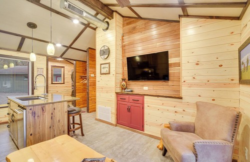 Gordon Cabin | Minong Flowage Cabin w/Fire Pit & Dock!