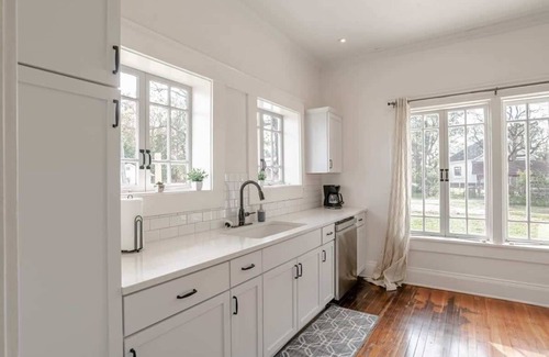 Mobile House | Mins to Cruise Terminal&Downtown- Sunny Splendor