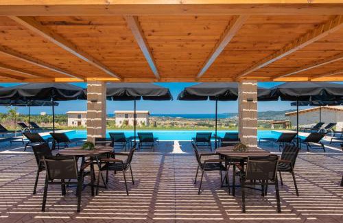 Kassandra House | Mint Retreat Suites