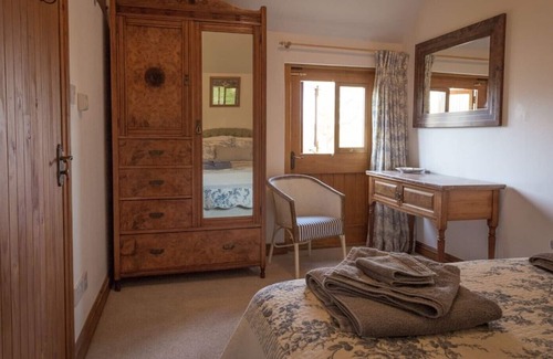 Bromyard Cottage | Mintridge - The Coach House - Detached cottage set within 135 acres