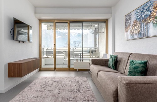 Minusio Apartment | Minusio Suite Pool