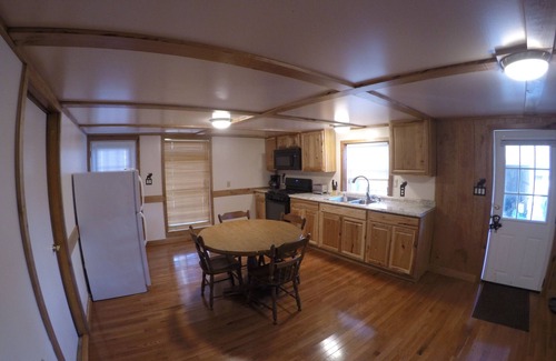 Benezette Cabin | Minutes from Attractions, Miles from ordinary