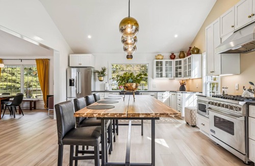 St. Michaels House | Minutes from Downtown St. Michaels | Pool | Hot Tub | Pickle Ball Court