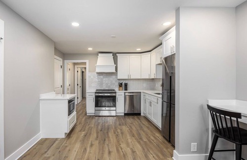 Hillsboro West End House | Minutes from Downtown & Broadway | The Nomad #8
