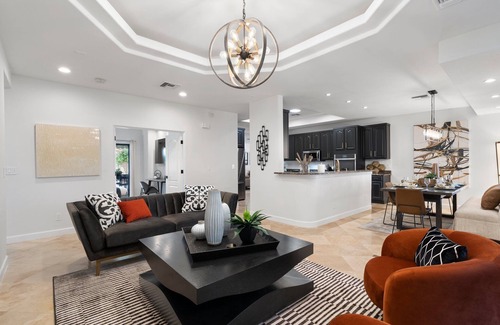 Grosse Pointe House | Minutes from Shopping, Old Town, Dining & Golf