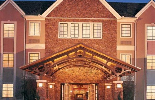 Las Colinas Apartment | Minutes to Grapevine Convention, Free Parking and Breakfast!