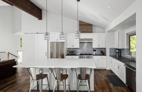 Upper Kingsbury House | Minutes to Heavenly, Skiing & Downtown w/Spa