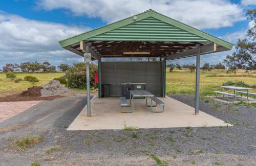 Minyip Apartment | Minyip Caravan Park