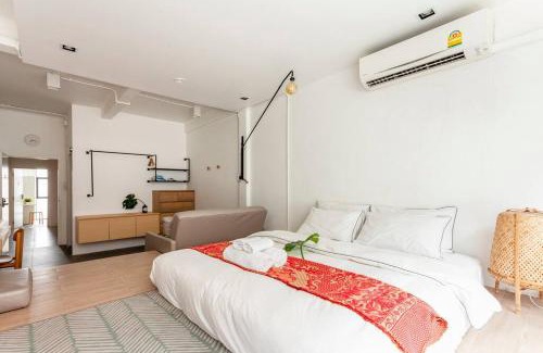 Si Phraya Villa | MIQ 5br/Silom Bts,Mrt/Wifi 1000MB/Jacuzzi/16pax