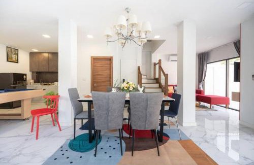 Phra Khanong Nuea Villa | MIQ Ekkamai3 Pool Villa 3BR house