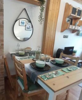 Canfranc-Estacion Apartment | Mira Moleta bienvenidos a Canfranc Family