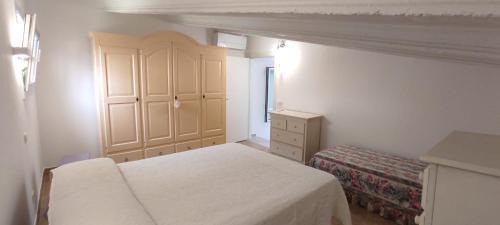 Fosso Ghiaia Apartment | MiraMia
