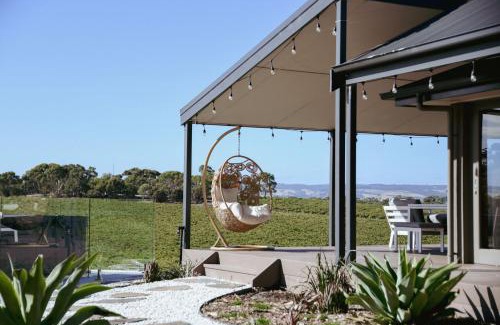 McLaren Vale House | Miravino – breathtaking vineyard views