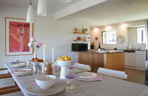 McLaren Vale House | Miravino – breathtaking vineyard views