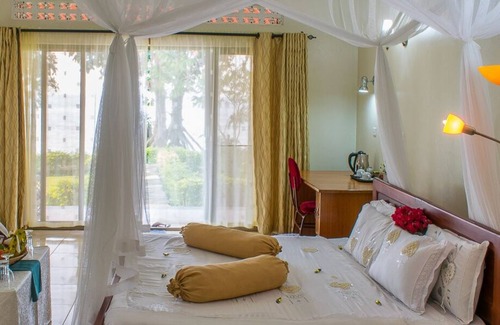 Kalangala Resort | Mirembe Resort Beach Hotel Lutoboka Bay Bugala Island, Ssese Islands.