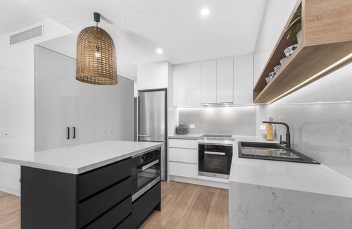 Mooloolaba Apartment | Mirra Chana