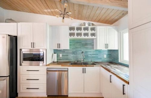 Mission Canyon House | Mission Canyon Oak Haven