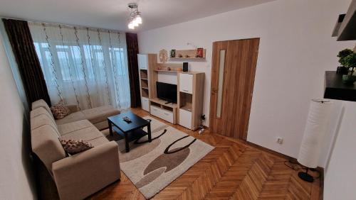 Ploiesti Apartment | MMT SweetHome 1
