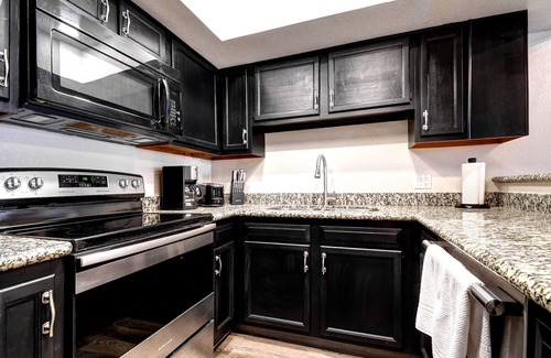 Tempe Condo | Mo's Mellow Manor