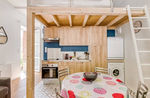 Republique - Les Ponts Apartment | MOANA - Petit cocon situé quartier République