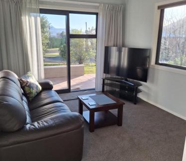 Waikawa Bay Apartment | Moana View Hideaway