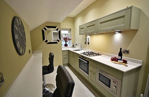 Rawtenstall Apartment | Moat House Room 5|Private Bathroom