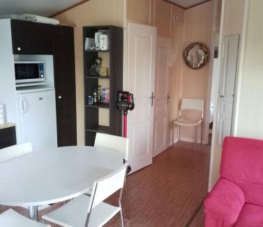 Criel-sur-Mer Ski Chalet | Mobil-home a la campagne proche de la mer