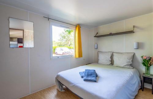 Sainte-Eulalie-en-Born Other | Mobil home dans camping familial piscine