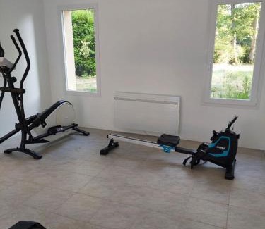 Marcilly-sur-Eure House | Mobil-home spacieux et confortable avec terrasse bien exposée
