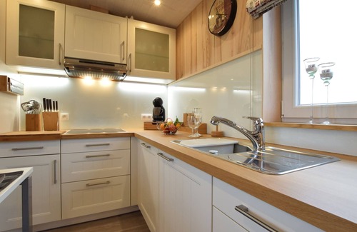 Vielsalm Villa | Mobile Home in Ardennes Near Forest & Sauna