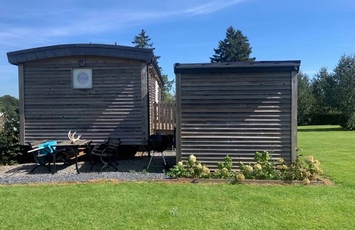 Vielsalm Villa | Mobile Home in Ardennes Near Forest & Sauna