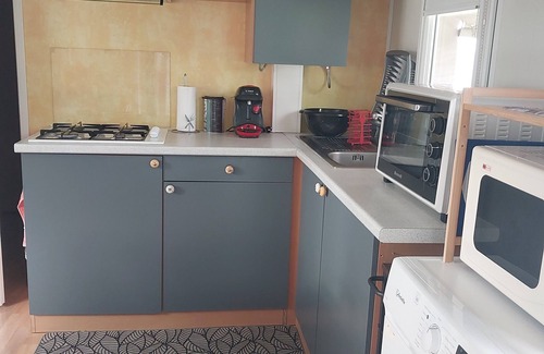 Negrondes House | Mobile home in the countryside. Nature getaway in the heart of Périgord Vert!