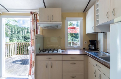 Saint-Pompont House | Mobile Home 'Le Chataignier' with Shared Pool, Private Terrace and Private Garden