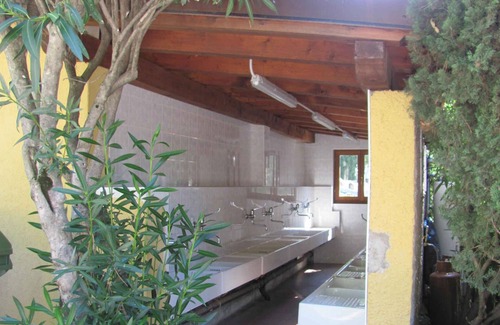 Toscolano Maderno House | Mobilehome with terrace, air conditioning and pool