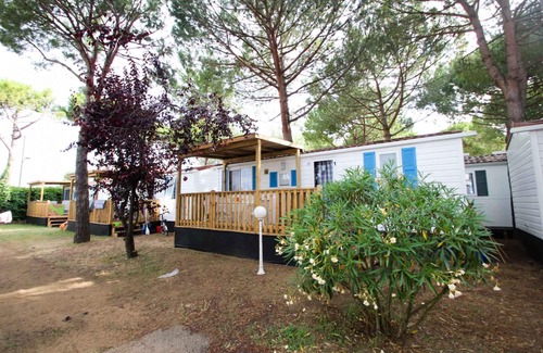 Gralaoni-Pralesi-Cisano House | Mobilehome with pools for children and adults
