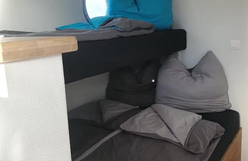 Braunsbedra Boat Rental | Mobiles Hausboot El'milia