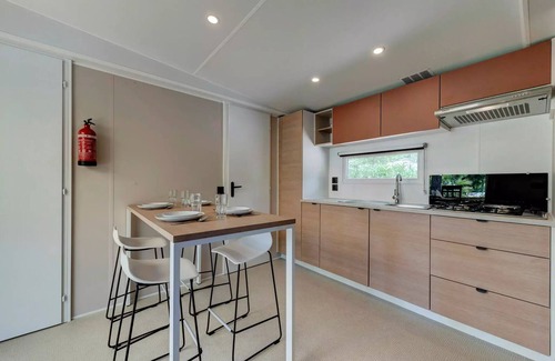Les Mazures House | Mobilheim A/C