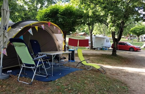 Lissac-sur-Couze House | Mobilheim Comfort PMR 29m2 (2Schlafzimmer) + LV + TV + halb überdachte Terrasse 6m2 4 Personen. 6 Personen